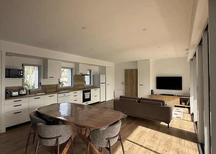 Avec Terrasse - Proche Et Centre *