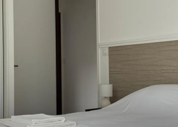 Avec Terrasse - Proche Et Centre * Royan