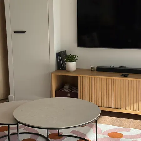 Avec Terrasse - Proche Et Centre דירה