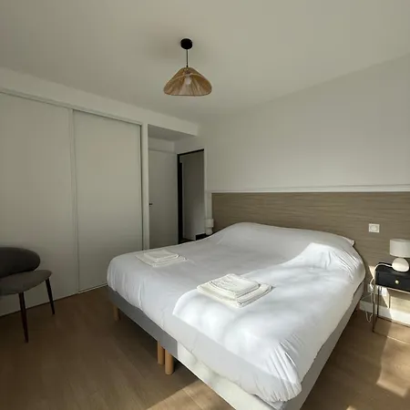 Avec Terrasse - Proche Et Centre דירה רויאן