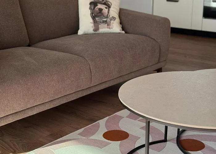 Apartment Avec Terrasse - Proche Et Centre